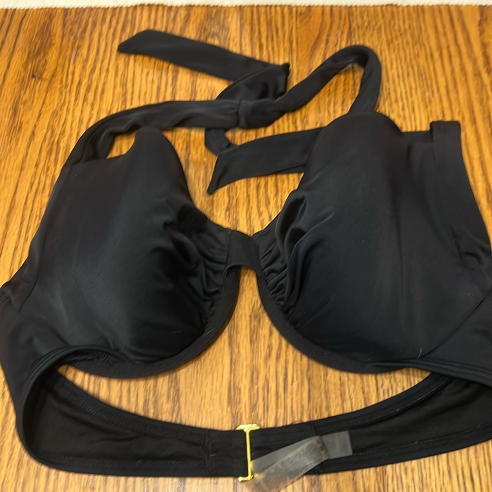 Victoria’s Secret Swim Top